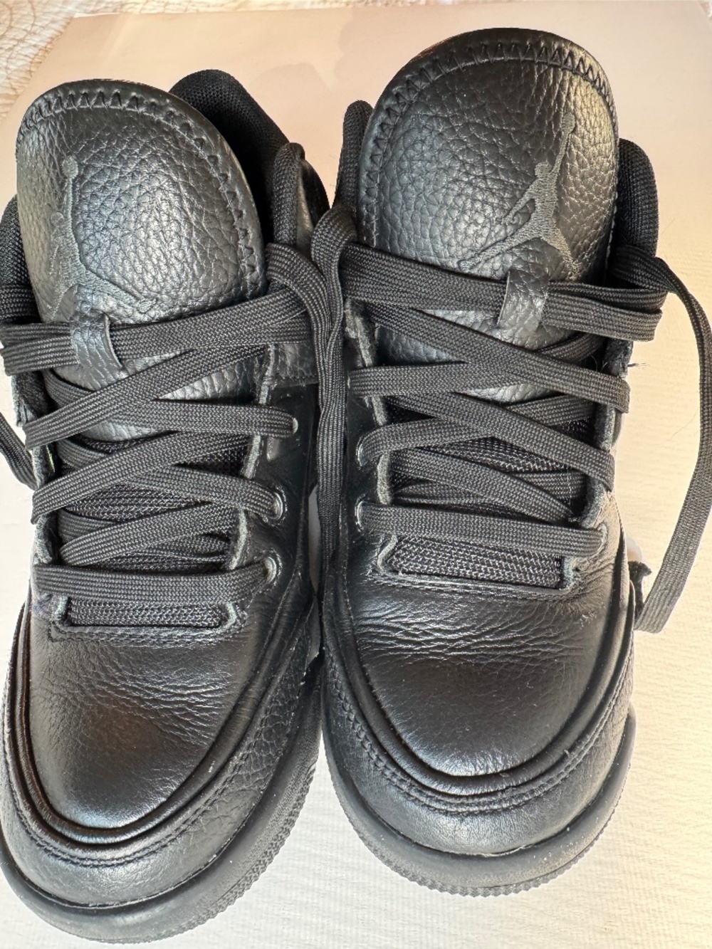 Jordan Flight Origin 3 GS. Black/anthracite-type Colorway. Size 4.5Y
